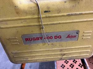 lot 57 image: Leica Rugby 400 DG Electric Level