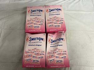 lot 137 image: 1600 Packets of Swee N Low Zero Calorie Sweeteners
