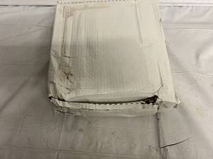 lot 175 image: 500 Natural 7-10 Gallon High Density Can Liners