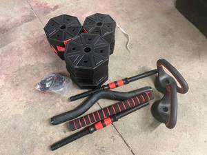 lot 186 image: Bierdorf Adjustable Dumbell, Barbell, and Kettlebell Workout Set