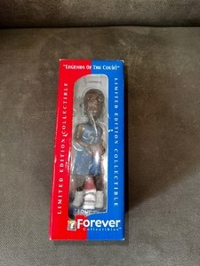 Collectible Legends of the Court Kevin Garnett Bobblehead