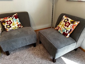 Pair of Grey Upholstered Chairs with Matching Pillows in Excellent Condition Measuring 30 x 30