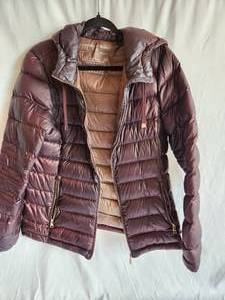 Andrew Marc Packable Lightweight Premium Down Puffer Jacket, Size L