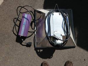 Agrotech 600w Grow Light Sun System with Reflector