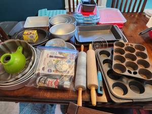 Entire Lot of Bakeware