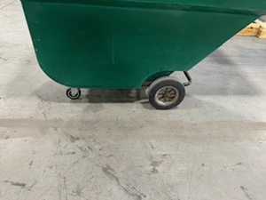 lot 83 image: Bayhead Tilt Truck