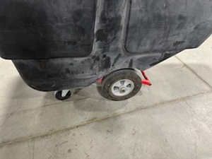 lot 95 image: Rubbermaid Tilt Truck (Black)