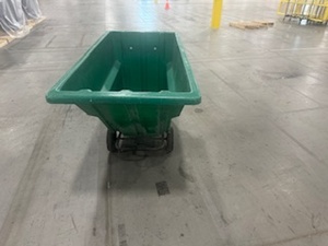 lot 11 image: Bayhead Tilt Truck