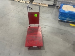 lot 23 image: Uline Lift Table with Wheels. Model H 1485 330lb Capacity