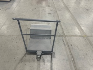 lot 31 image: Paper Roll Cart with brake