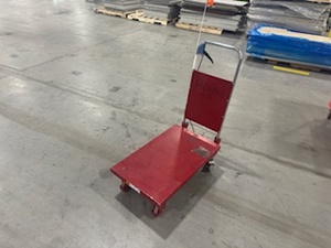 lot 36 image: Uline Lift Table with Wheels. Model H 1485 330lb Capacity
