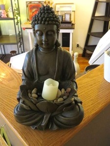 12 Buddha Statue