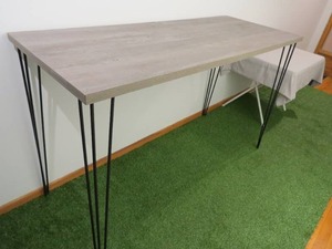Standing Desk - 59 x 23 12 x 37