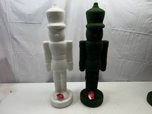 MM. 2x Toy Soliders-Weighted StyrofoamFelt Covered