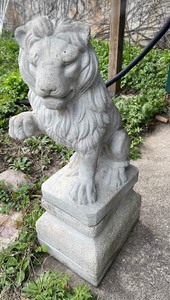 lot 2 image: Cement Two Piece Lion Statue
