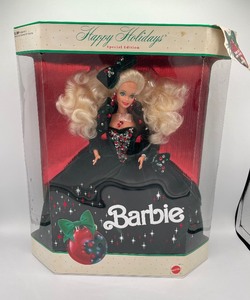 lot 13 image: Vintage Mattel Happy Holidays Barbie Special Edition Barbie 1991 New in Box