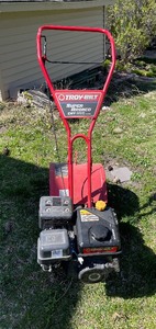 lot 36 image: TROY-BUILT 14 Rear Tine Tiller 21C-64MT66