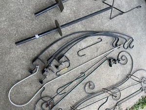 lot 45 image: Deck Flower Pot Hooks, Flower Pot Stands and Garden Decor 17 Pieces