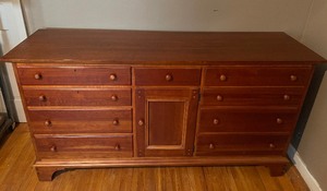 lot 65 image: Lexington Homestead Collection Dresser with Cedar Lined Drawers