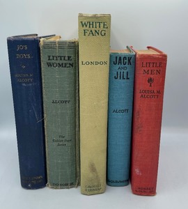 lot 77 image: 5 Vintage  Antique Books