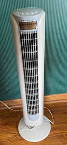 lot 110 image: Aloha Breeze Oscillating Tower Fan
