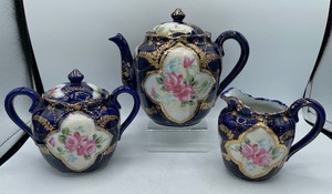 lot 121 image: Antique Cobalt Blue and Floral Tea Pot, Sugar & Creamer Hand Painted Nippon