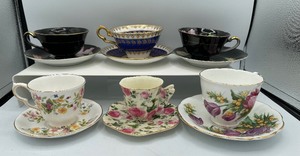 lot 123 image: LOT China Cups and Saucers