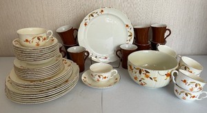 lot 181 image: 4 Hall China Coffee Cups (9) Halls Superior Kitchenware