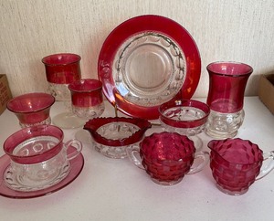 lot 182 image: LOT Red Coin Dot Glass Cups Plates Saucers