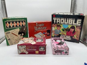 lot 191 image: 5 Vintage Board Galmes