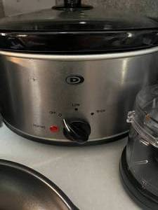 lot 271 image: Kitchen Start Up Basics Crockpot, Coffee Pot, Toaster, Chopper