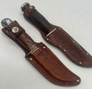 lot 372 image: Two Knives with Leather Sheaths