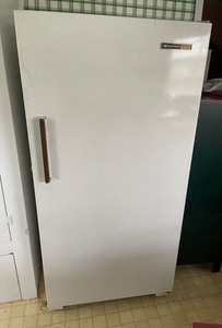 lot 306 image: Upright Freezer 16 cu ft.
