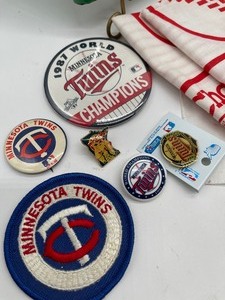lot 316 image: Minnesota Twins LOT Pins, Homer Hanky, Book and More
