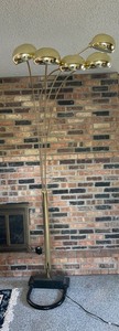 lot 415 image: Vintage 1980s 5 Arm Brass Floor Lamp Works