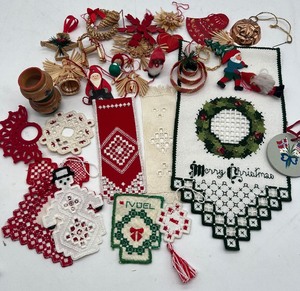 lot 468 image: Large LOT Scandinavian Skandi Ornaments and Hardanger pieces