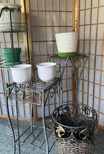lot 295 image: Outdoor Planters, Pot Stands Lot