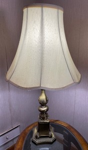 lot 355 image: Brass Table Lamp 1 of 2