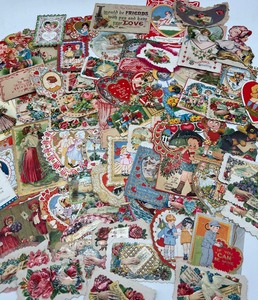 lot 354 image: Large Lot of Vintage Valentines