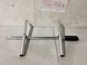 lot 426 image: Trolling Motor Mount