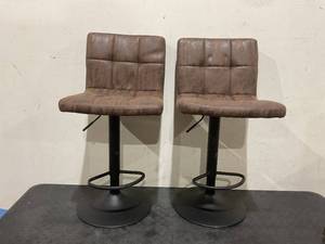 lot 207 image: LOT OF 2 Finnhomy Bar Stools Counter Height, Swivel Barstools with Footrest and L Shape Thicken Cushion Back