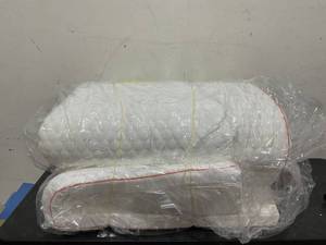 lot 99 image: Cal King Size Mattress Topper