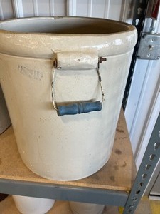 lot 52 image: 8 Gallon Red Wing Crock
