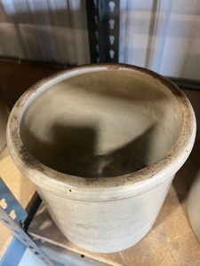 lot 45 image: 1 Gallon White Crock
