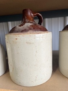 lot 8 image: 2 Gallon 2 tone Crock Jug