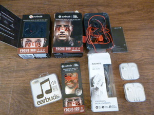 7 Sets of Earbuds
