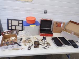lot 49 image: Jewelry Watches and More