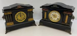 lot 4 image: Two Vintage Mantle Clocks 1 Sessions 1 Ingraham (Both Need Repair)