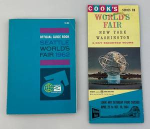 lot 11 image: Vintage Seattle Worlds Fair Official Guide Book & New York Worlds Fair Pamplet