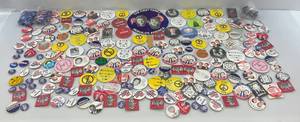 lot 47 image: Misc. Political Buttons